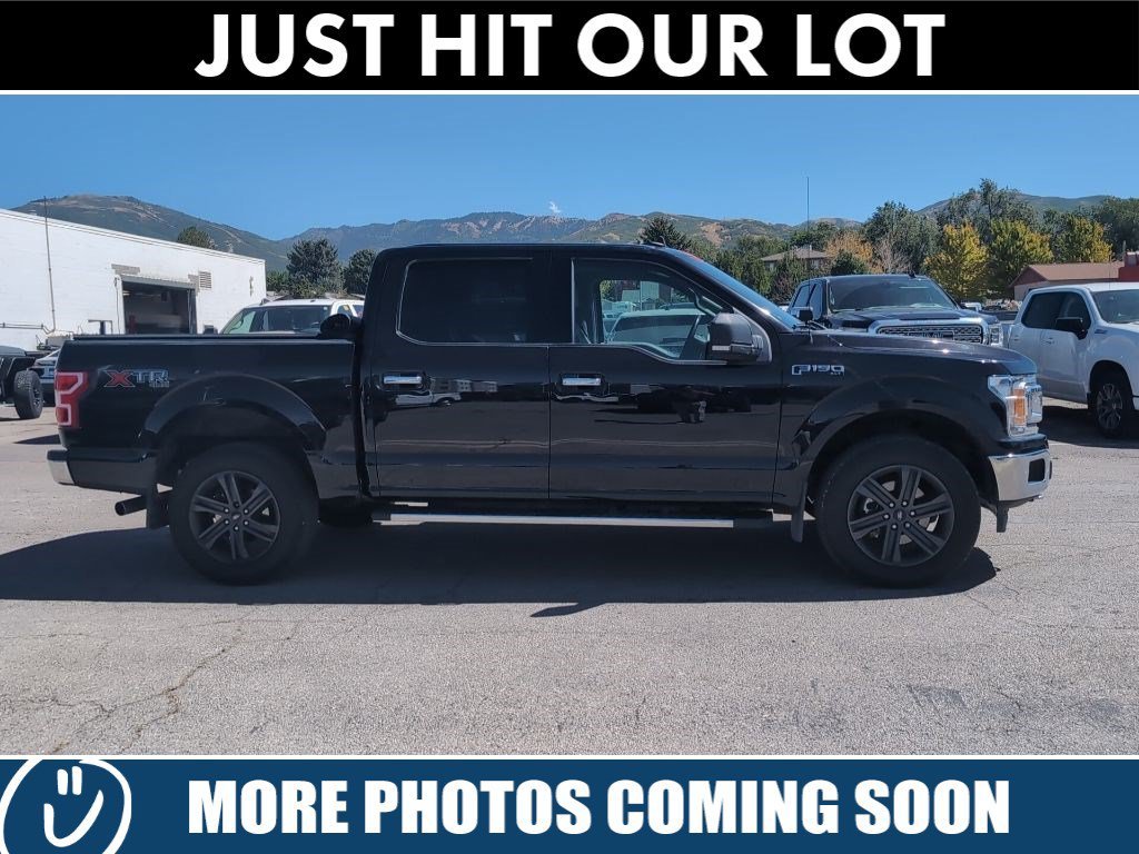 Used 2020 Agate Black Metallic Ford XLT image 3