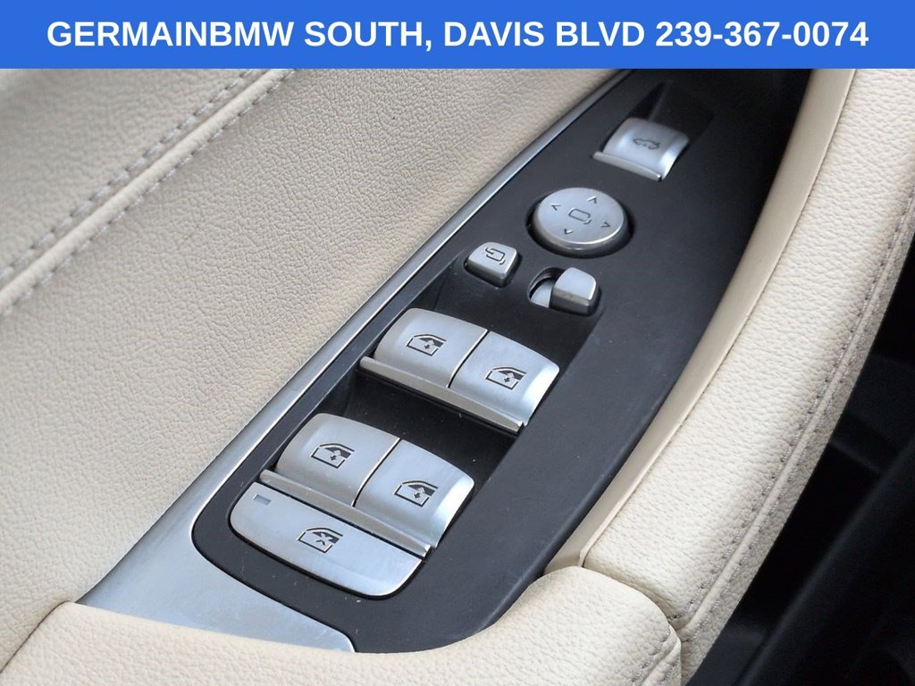 Used 2021 Jet Black BMW sDrive30i image 27