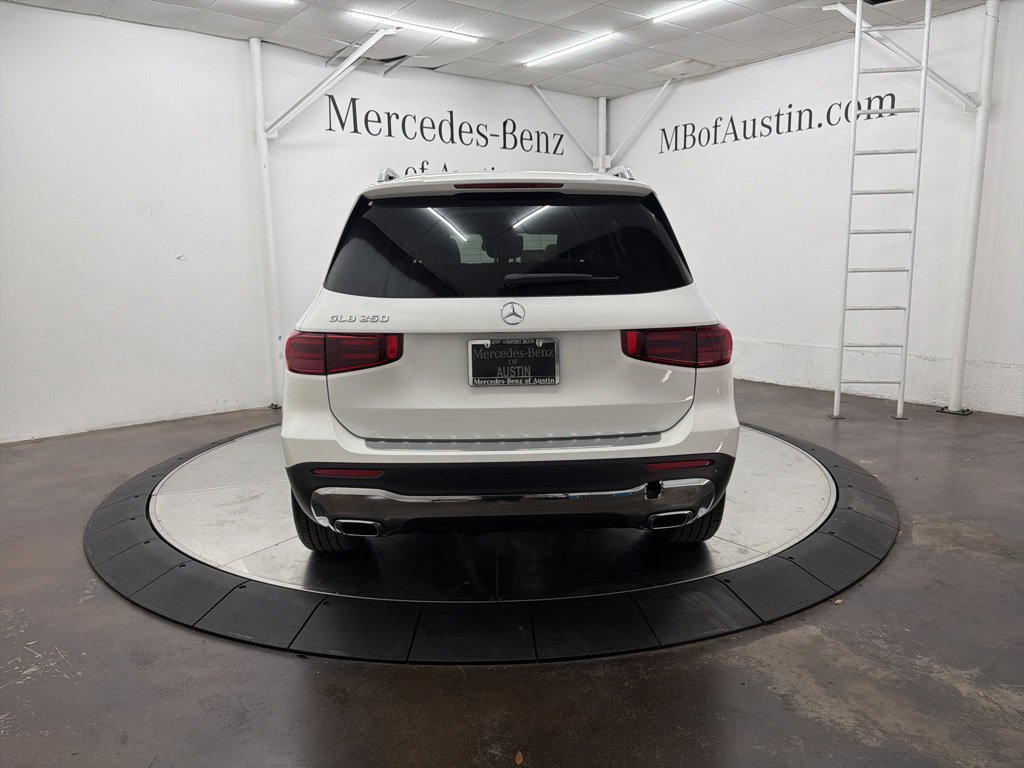 Used 2026 White Mercedes-Benz GLB 250 image 6