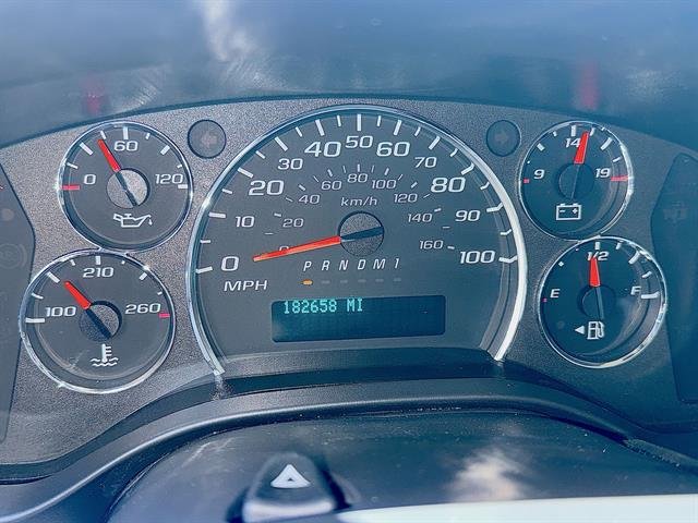 Used 2022 Summit White Chevrolet Work Van image 11