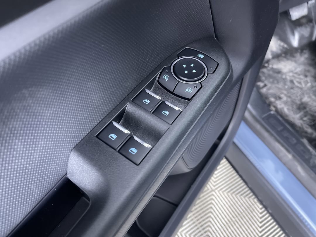 New 2025 Azure Gray Metallic Tri-Coat Ford Outer Banks image 14