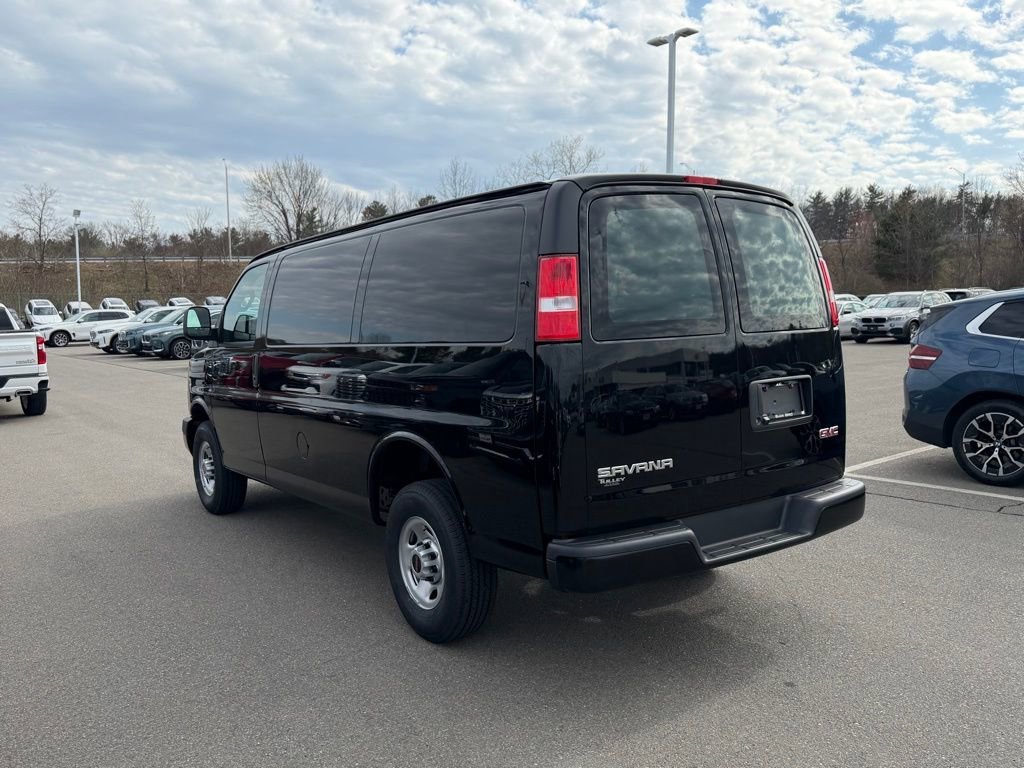 New 2026 Onyx Black GMC Work Van image 3