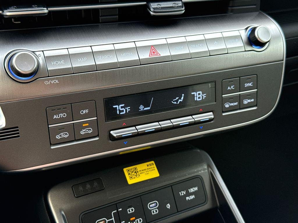 New 2026 White Hyundai Limited FWD image 26