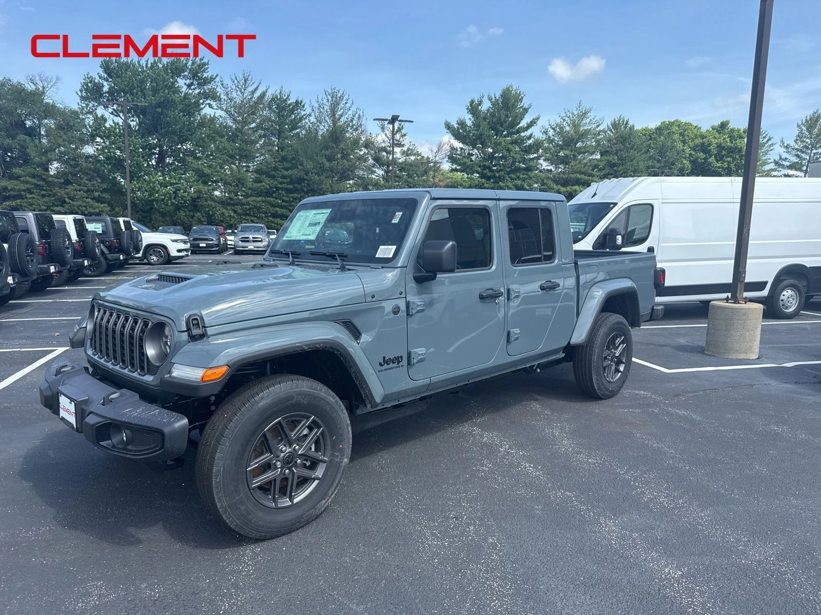 New 2026 Anvil Clear-Coat Exterior Paint Jeep Sport S image 2