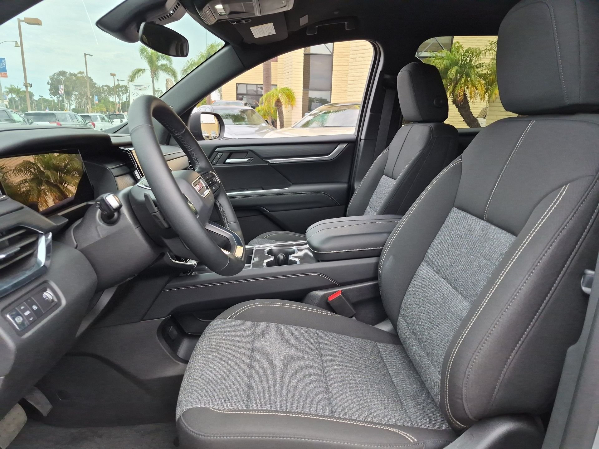 2025 GMC Acadia Elevation - Photo 19