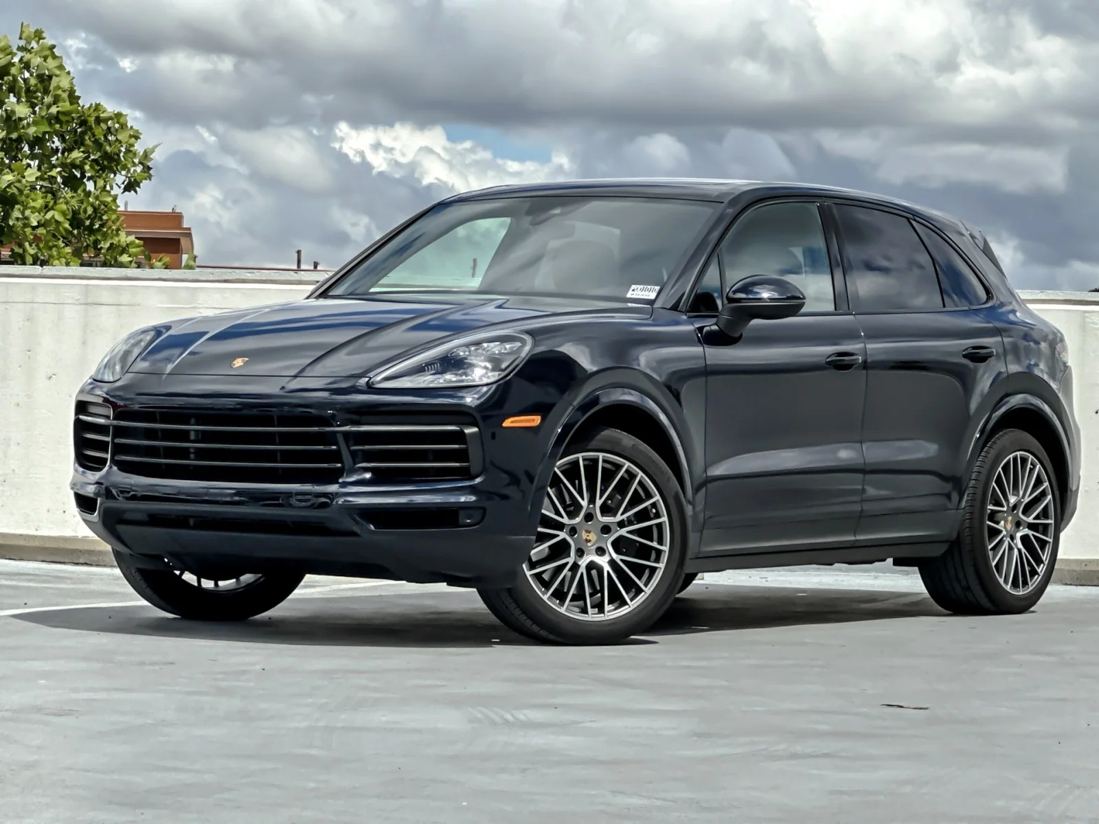 2023 Porsche Cayenne Base