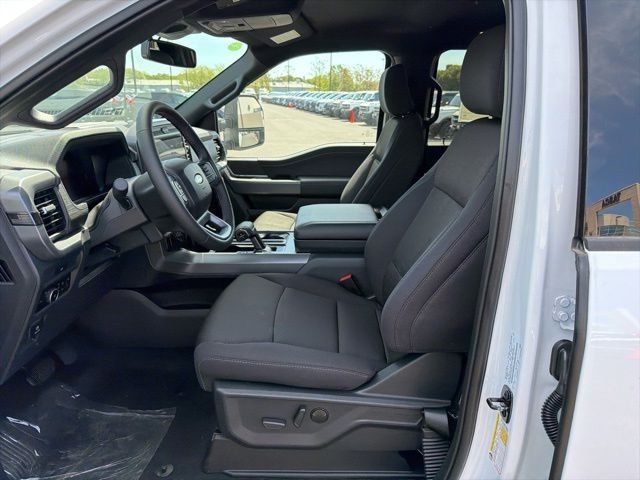New 2026 White Ford XLT image 13