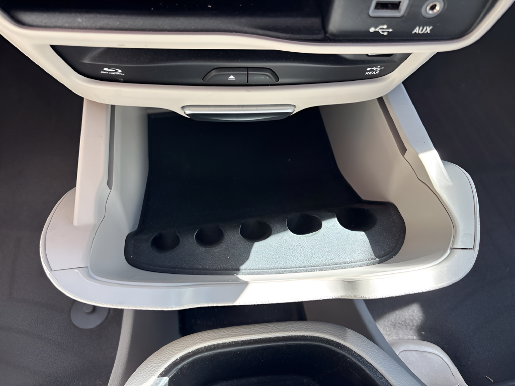 Used 2020 White Chrysler Touring L Plus image 36