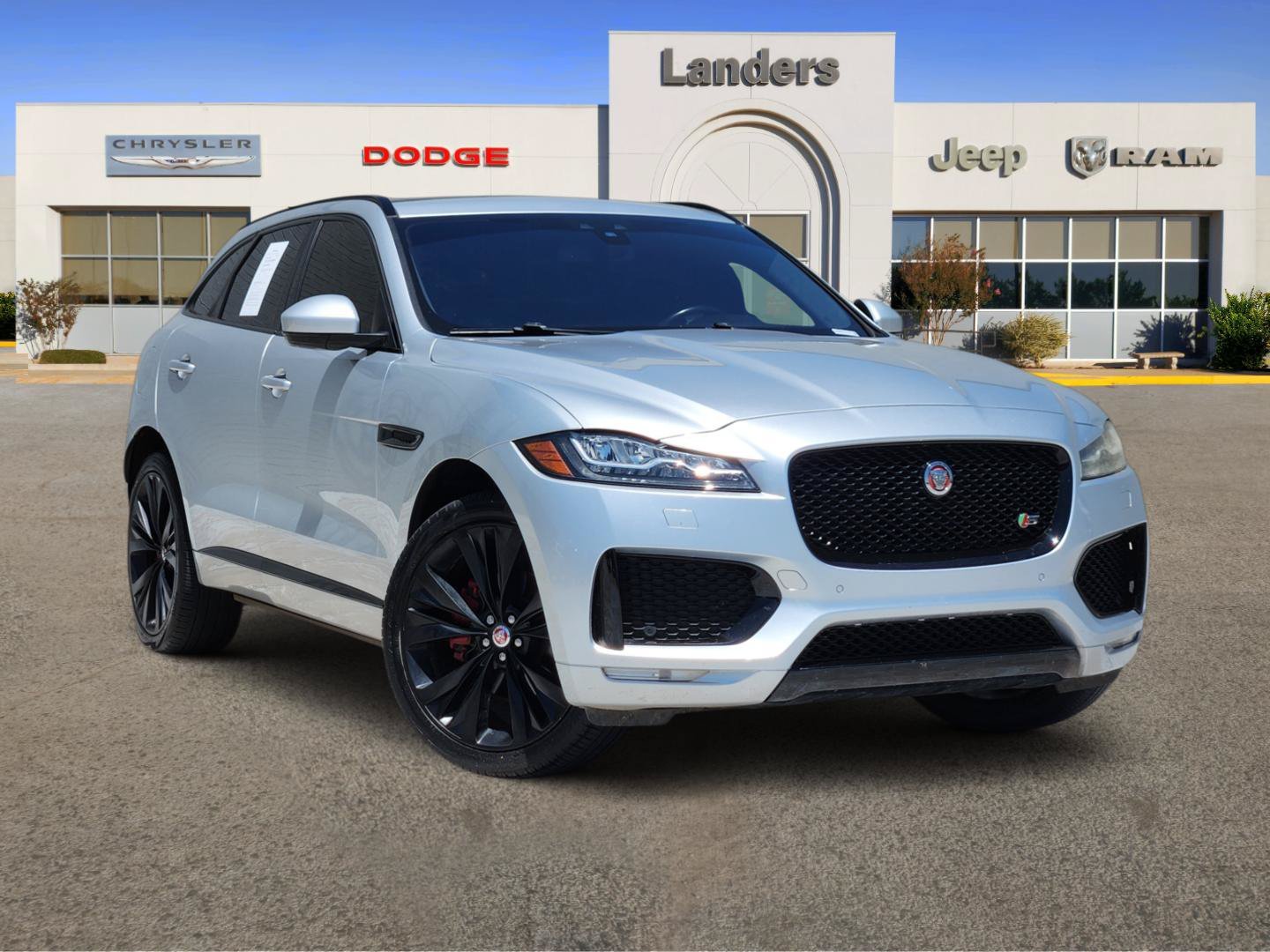 2017 Jaguar F-PACE S AWD's photo