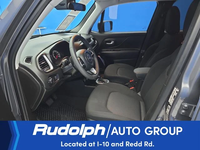 Used 2023 Gray Jeep Latitude image 9