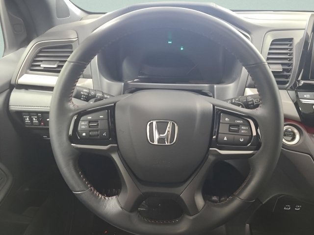 2025 Honda Odyssey Sport L - Photo 26