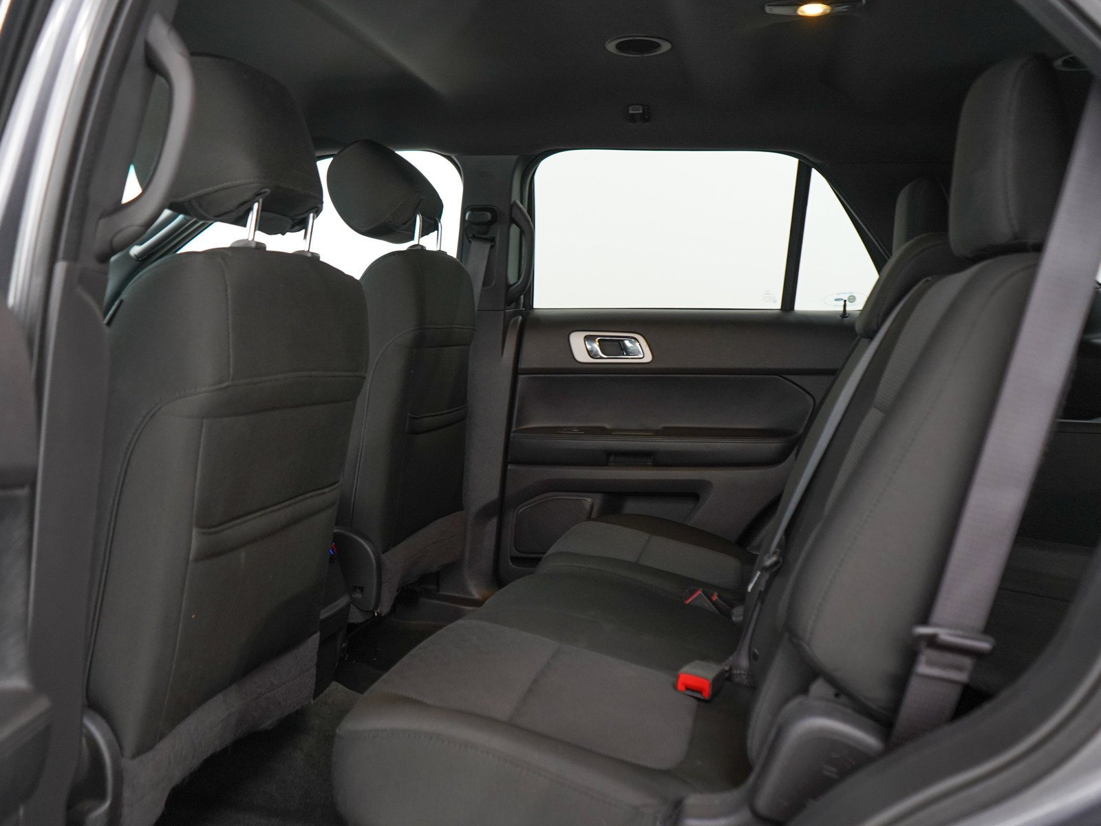 Used 2014 Sterling Gray Metallic Ford 4WD 4dr XLT image 17