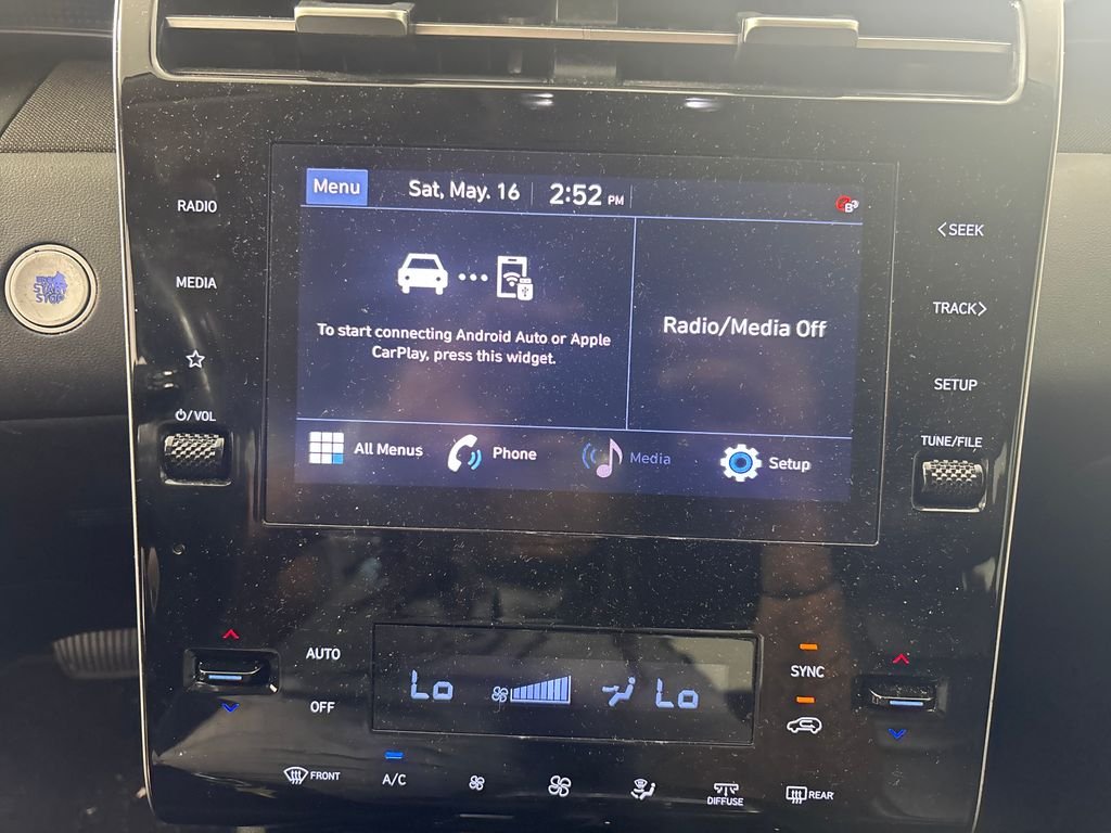 Used 2023 Silver Hyundai SEL image 22