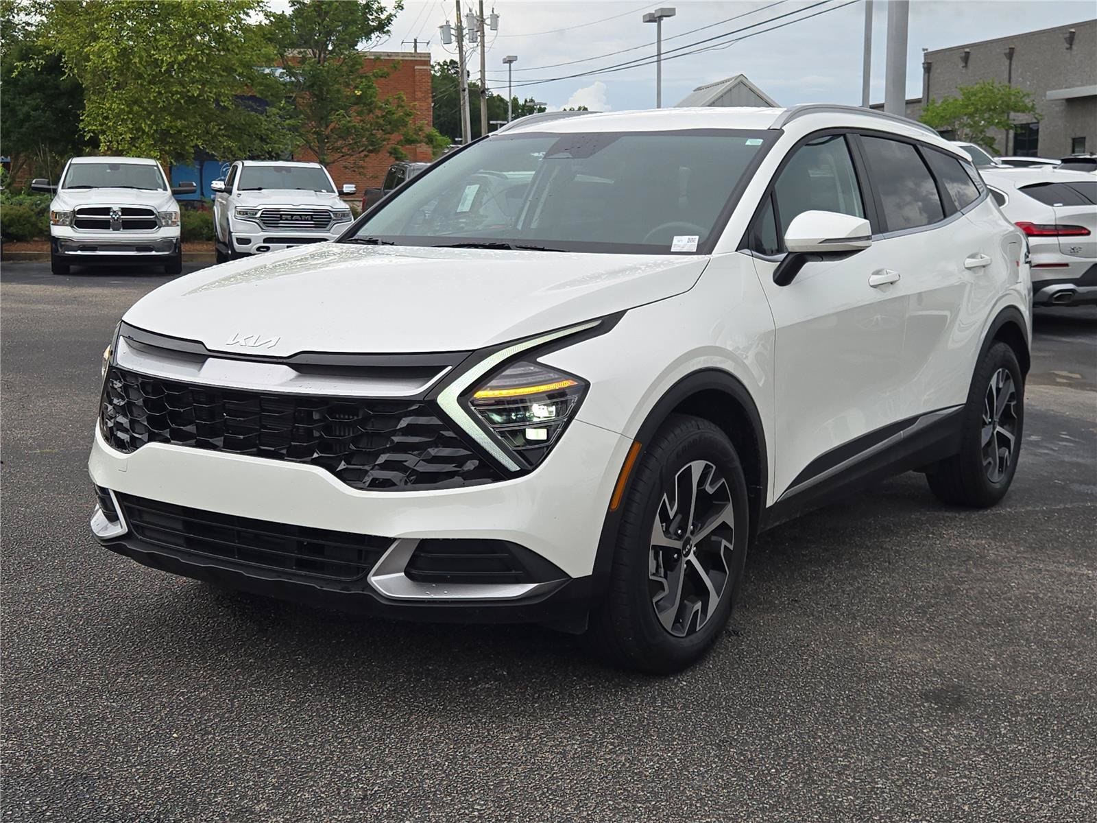2025 Kia Sportage EX Hybrid