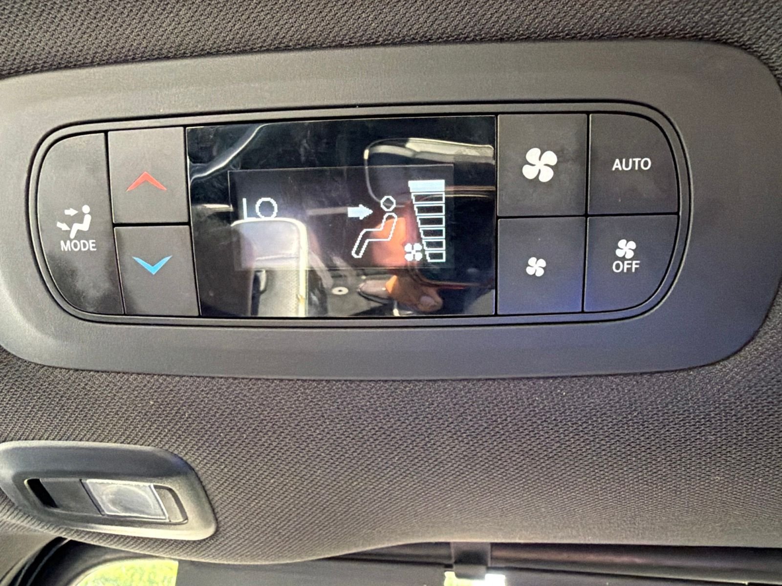 Used 2025 Black Chrysler Limited image 23