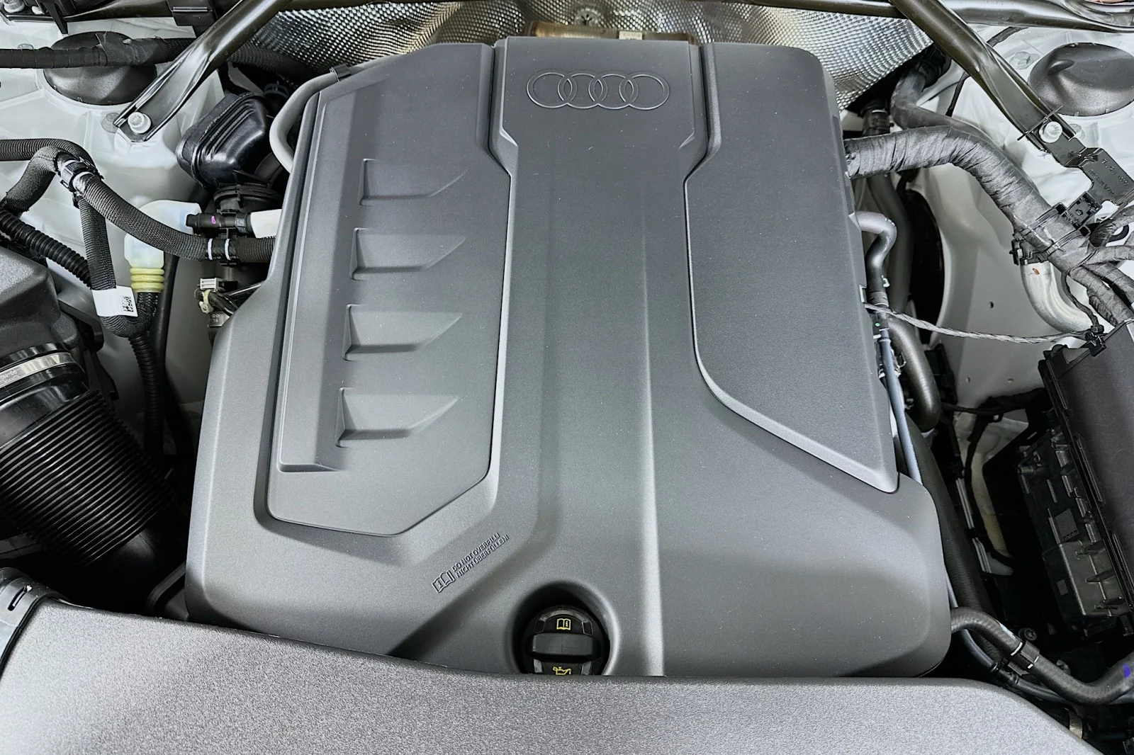 New 2026 Glacier White Metallic Audi Premium image 12
