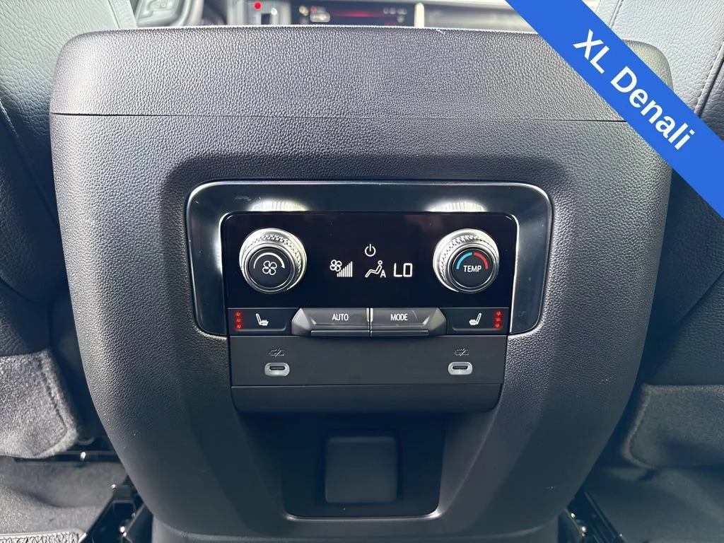 Used 2024 Onyx Black GMC Denali image 14