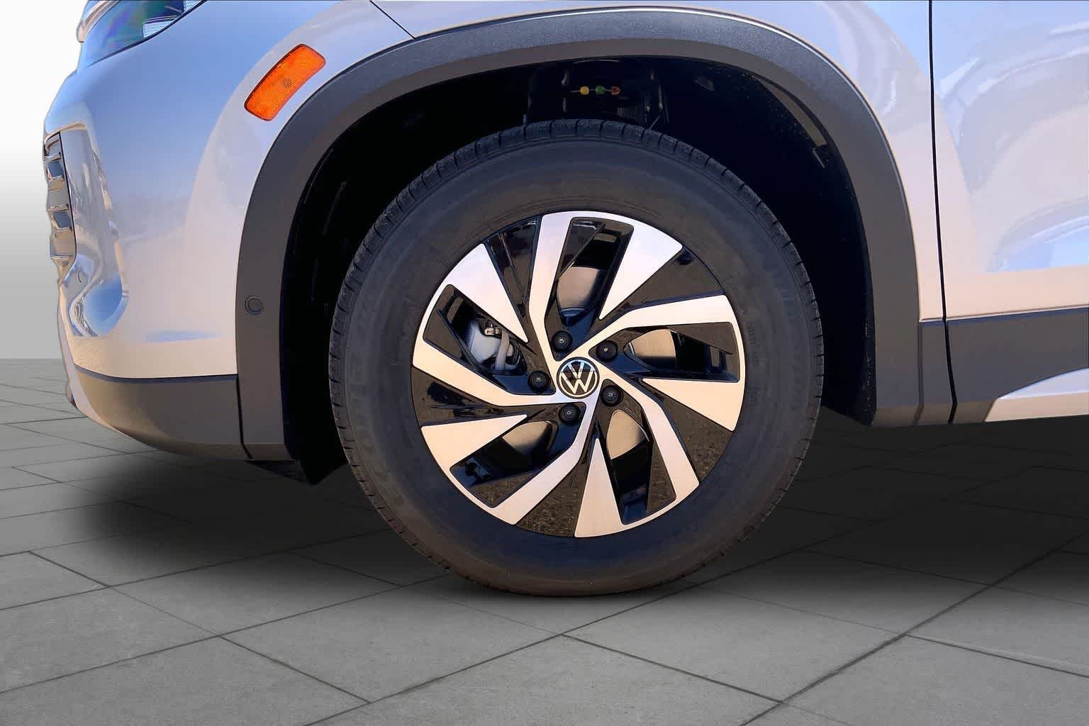 New 2026 Pyrite Silver Metallic Volkswagen S image 12