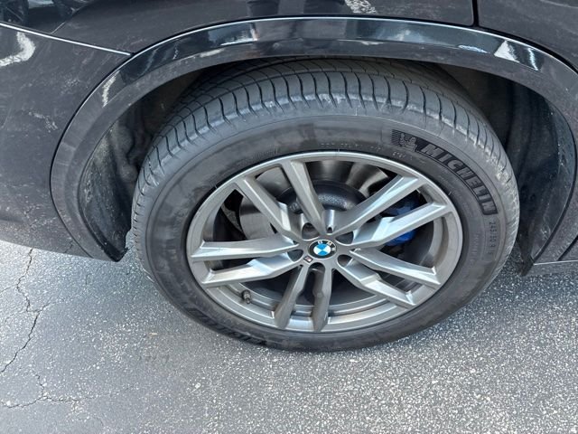 Used 2019 Black Sapphire Metallic BMW M40i image 9