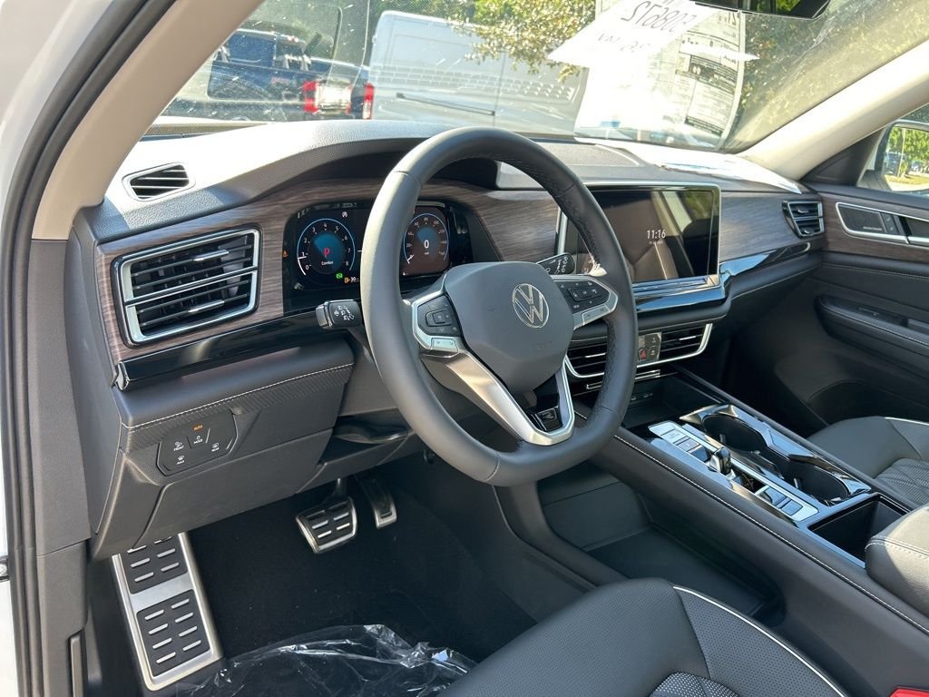 New 2026 White Volkswagen 2.0T SEL Premium R-Line image 24