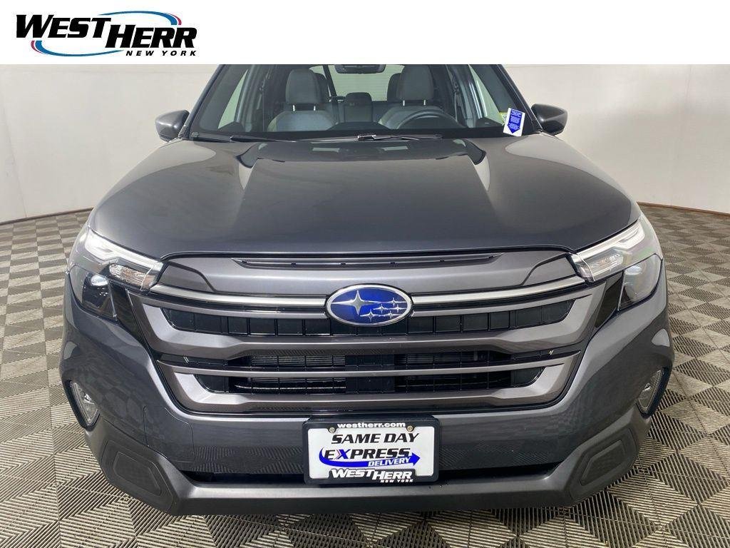 Used 2025 Magnetite Gray Metallic Subaru Premium image 23