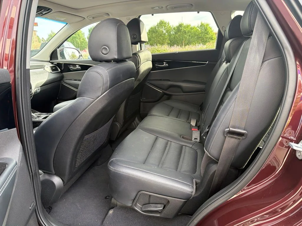 Used 2018 Sangria Kia SX image 11