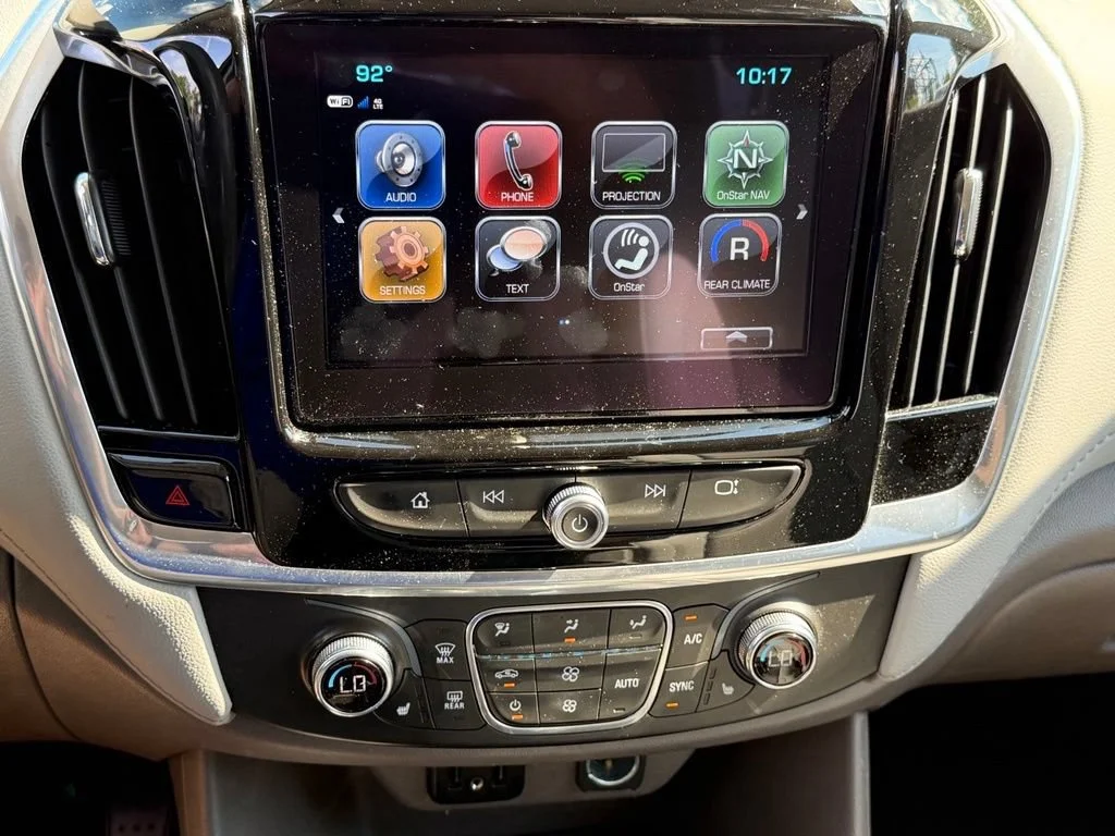 Used 2019 SATIN STEEL METALLIC Chevrolet LT Cloth image 24