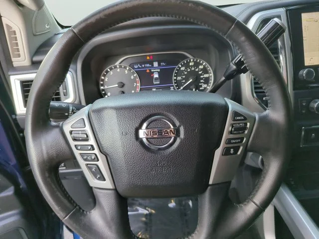 Used 2020 Blue Nissan SL image 27