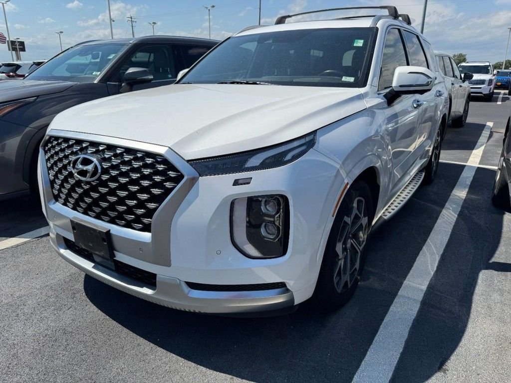 Used 2021 White Hyundai Calligraphy image 3