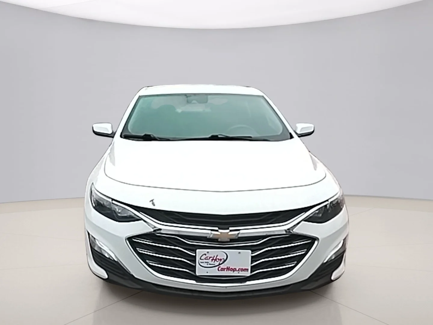 Used 2021 White Chevrolet LT image 8