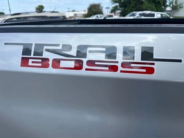 Used 2020 Silver Chevrolet LT Trail Boss image 28