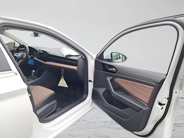 New 2026 Opal White Pearl Volkswagen 1.5T SEL image 26