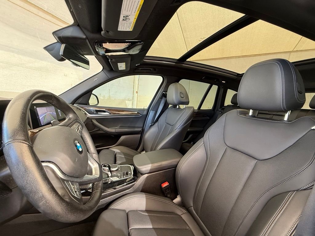 Used 2022 Jet Black BMW sDrive30i image 11