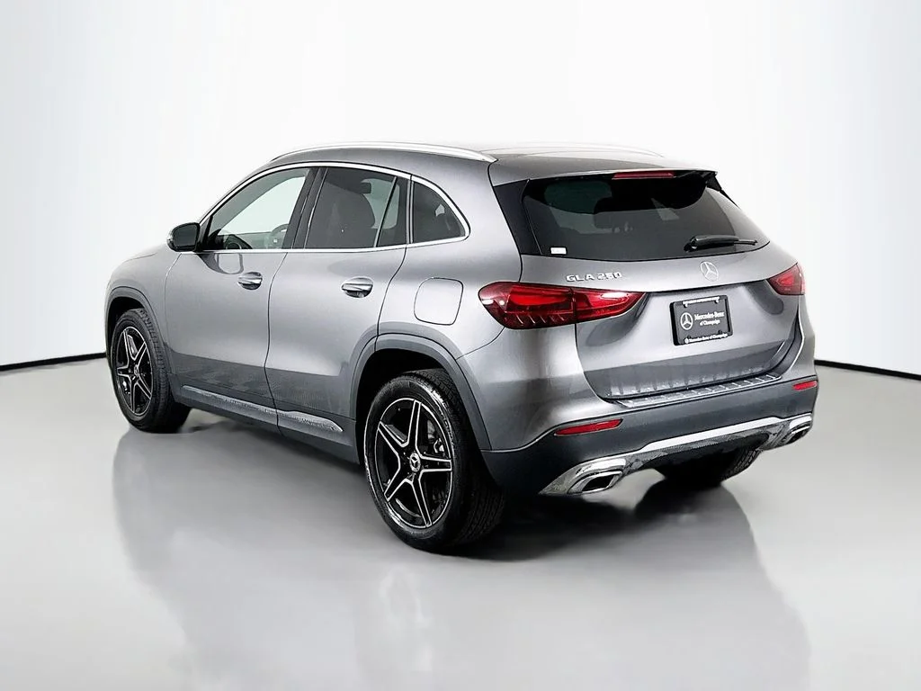 Used 2026 Gray Mercedes-Benz GLA 250 image 5