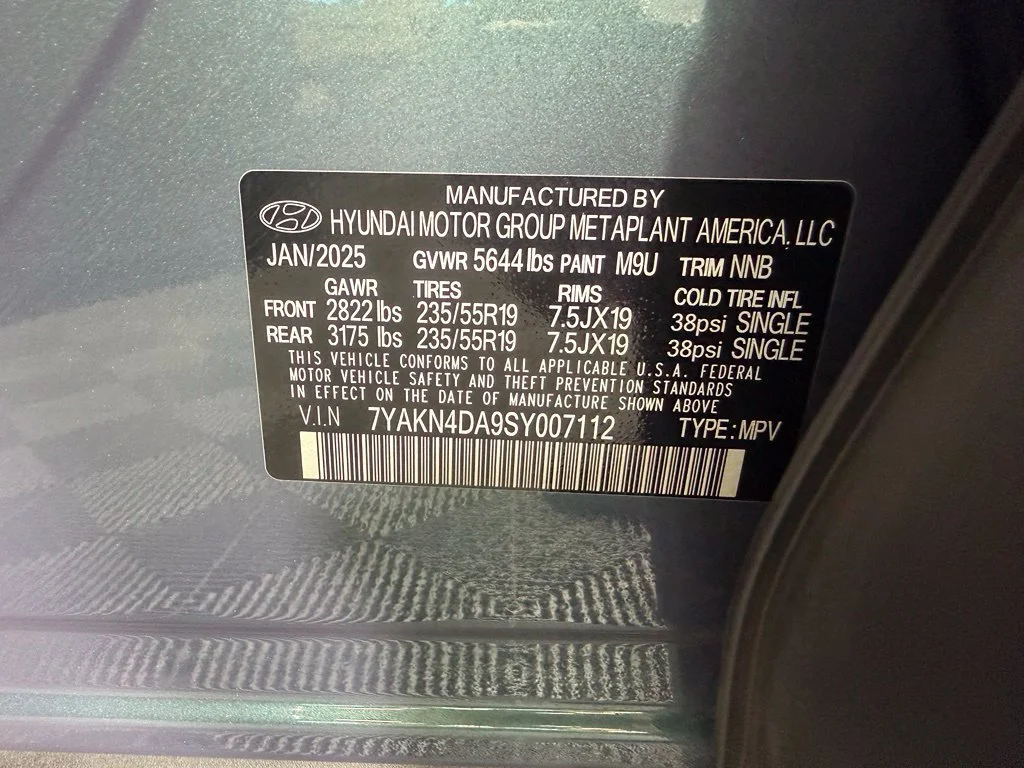 Certified Used 2025 Green Hyundai SEL image 23