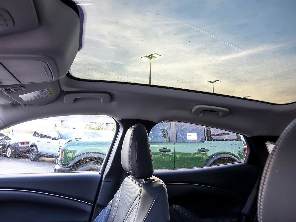 Used 2023 White Metallic Ford Premium image 15