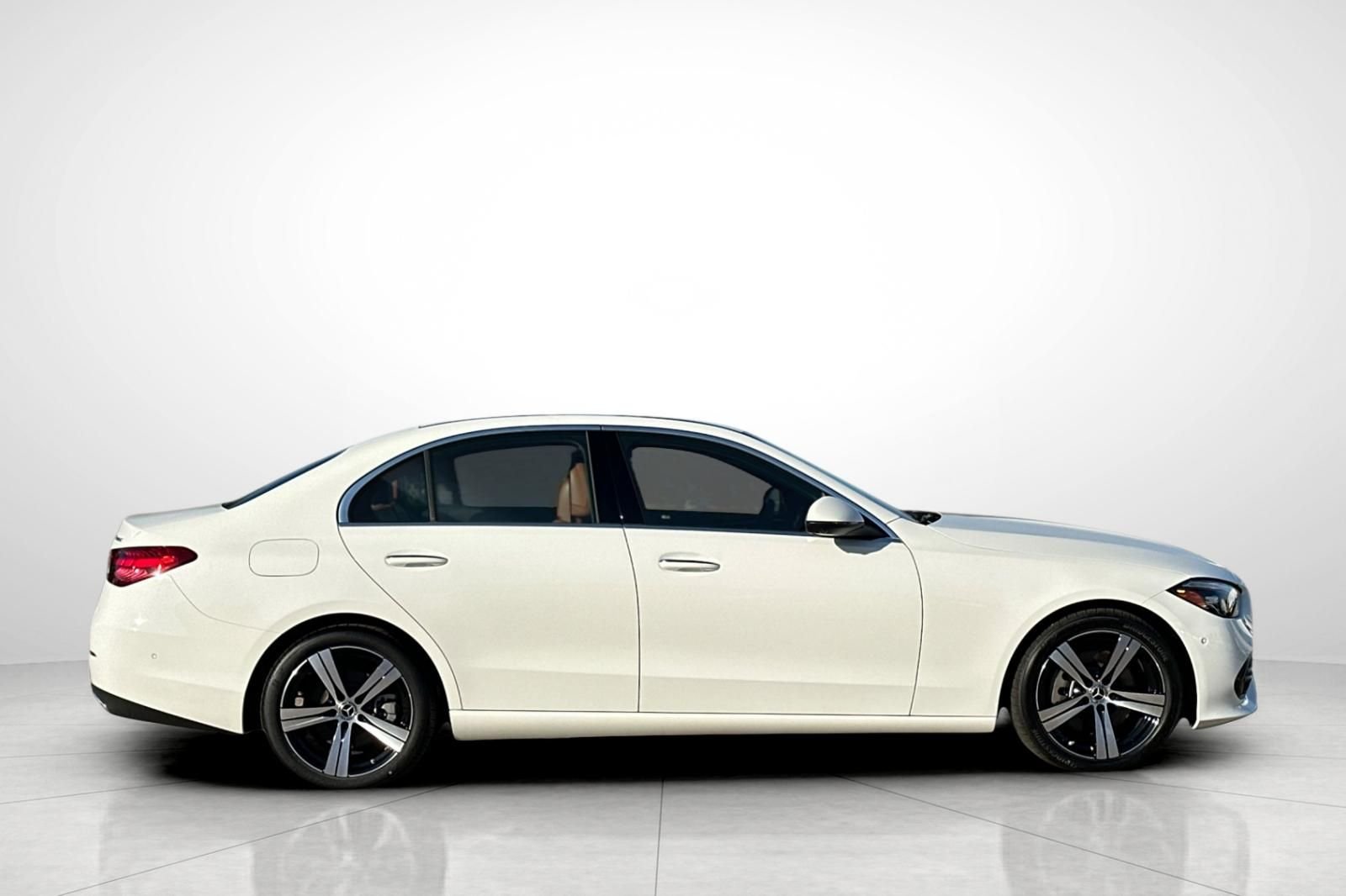 New 2025 Polar White Mercedes-Benz C 300 image 33