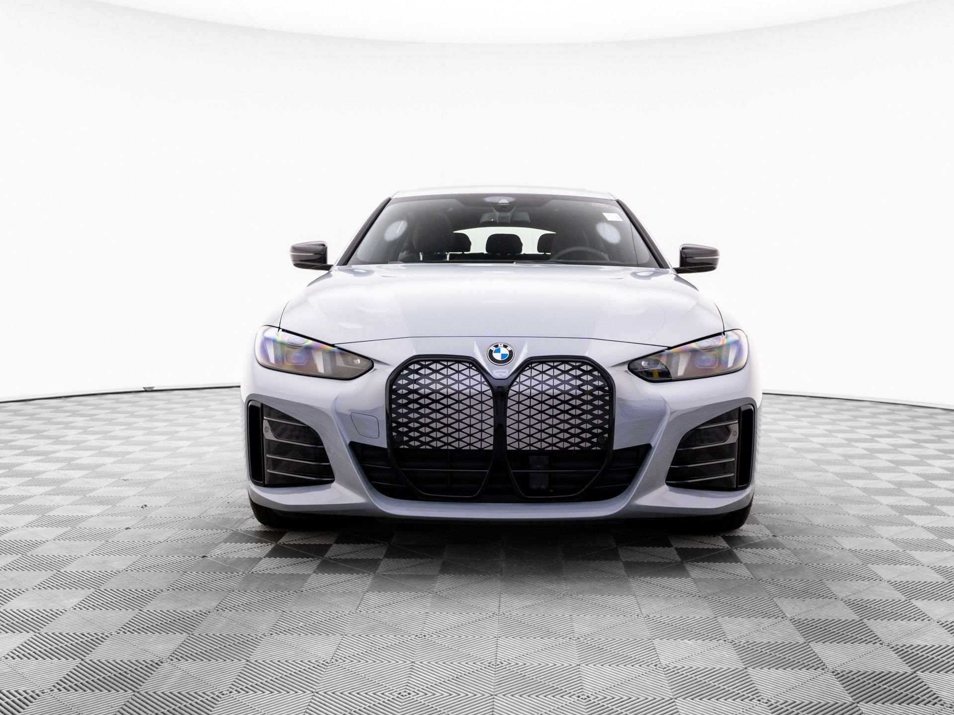 New 2026 Brooklyn Grey Metallic BMW xDrive40 image 10