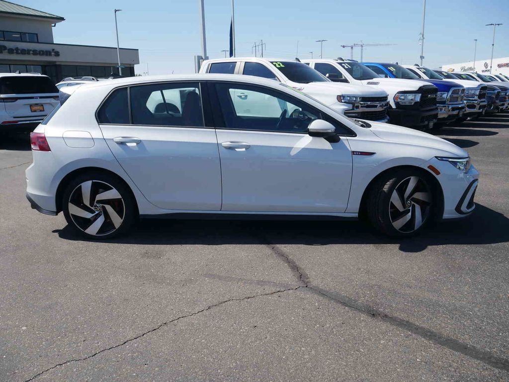 Used 2024  Volkswagen 2.0T S image 18