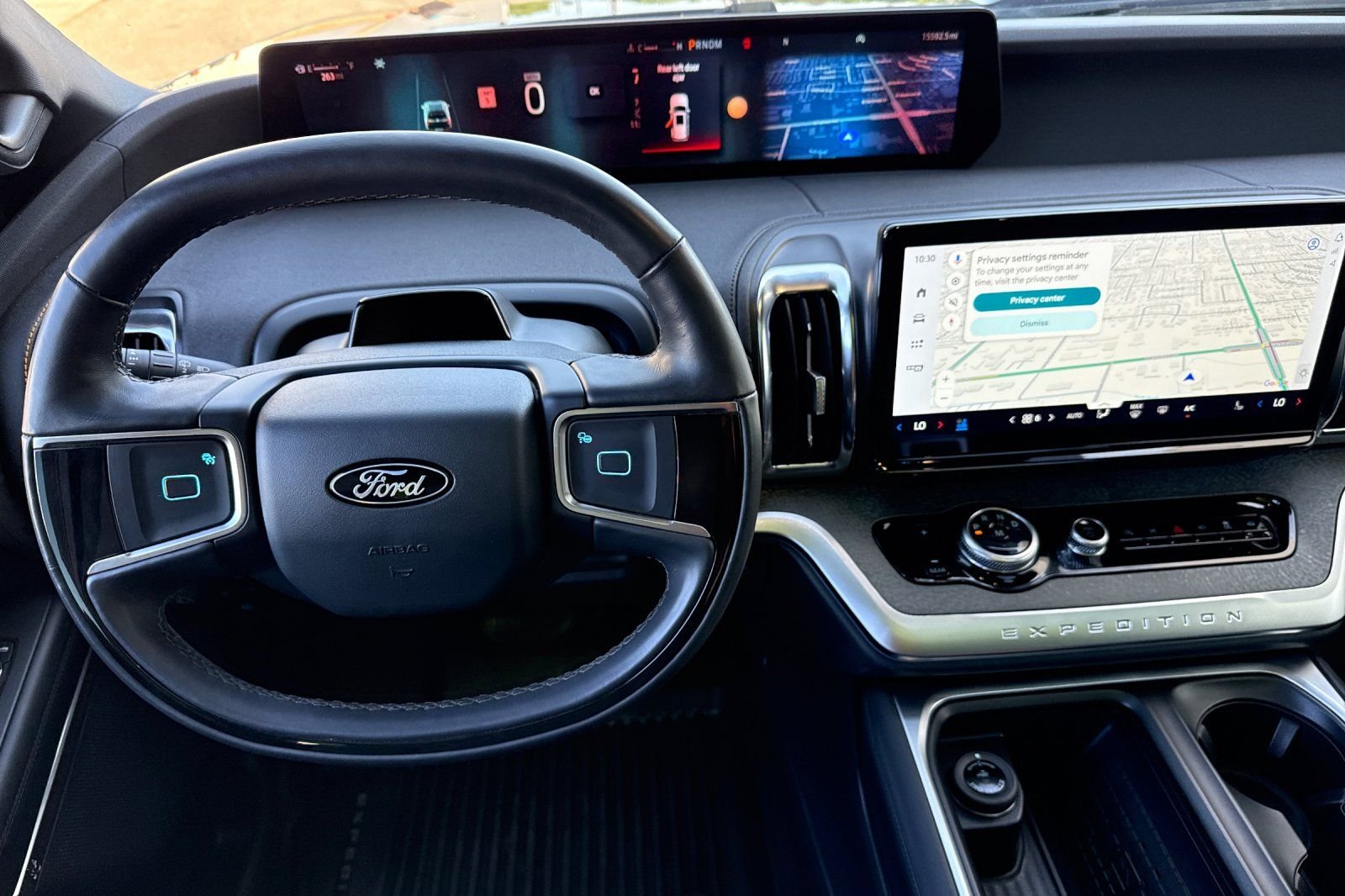 Used 2025  Ford Tremor image 14