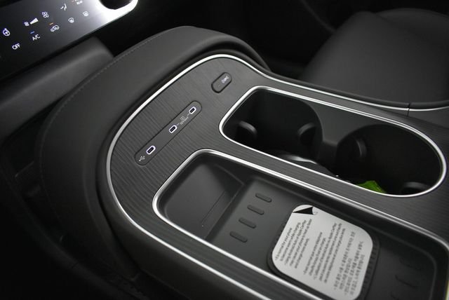 New 2026 White Hyundai Calligraphy AWD image 51