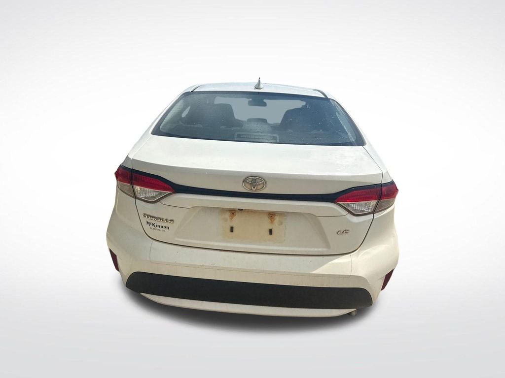 Used 2021 White Toyota LE image 5