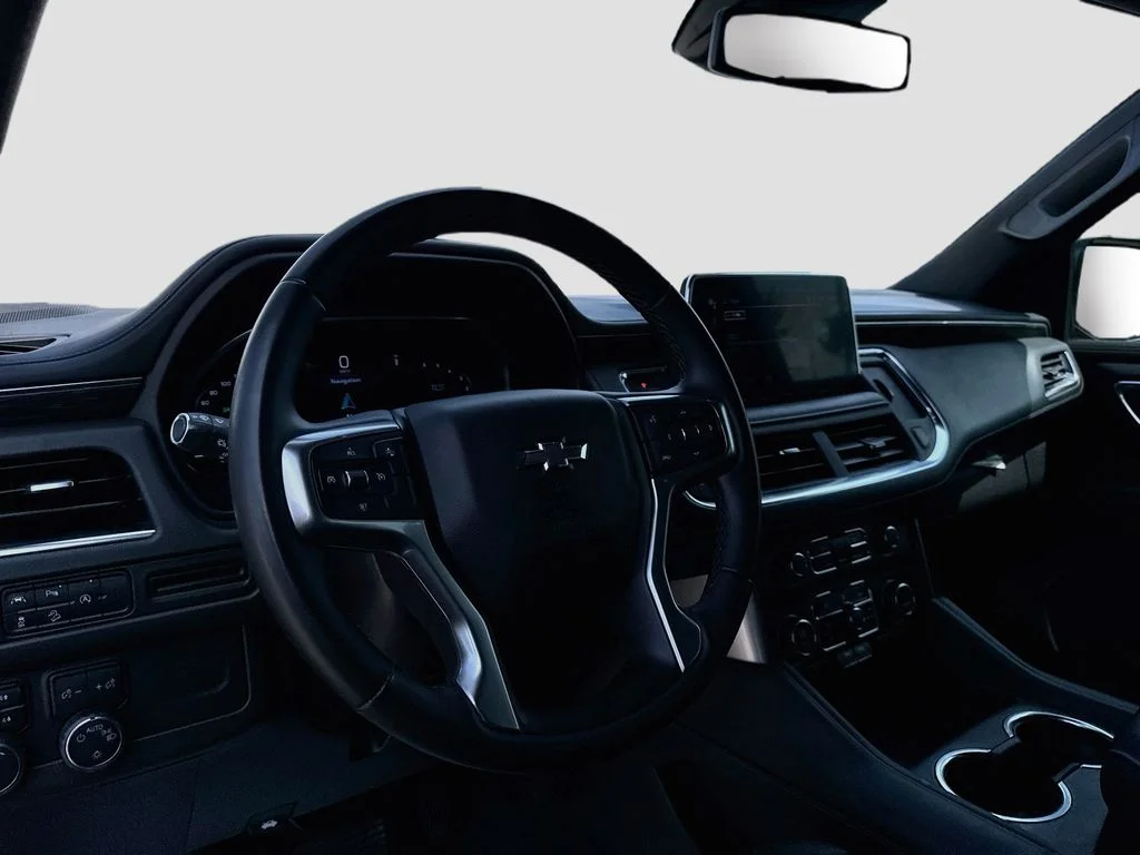 Used 2024 Black Chevrolet Z71 image 10