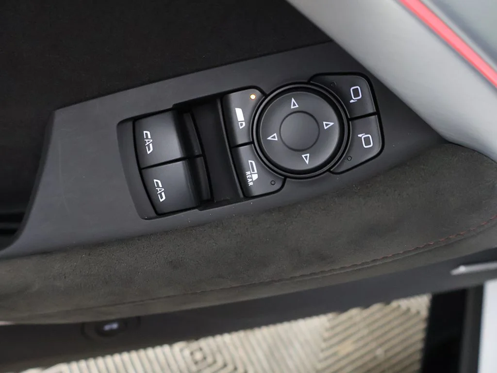 2023 Chevrolet Camaro ZL1 - Photo 29