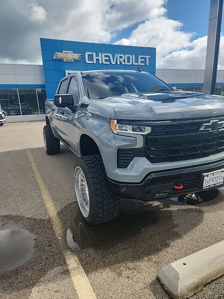 Used 2024 Gray Chevrolet LT Trail Boss image 7