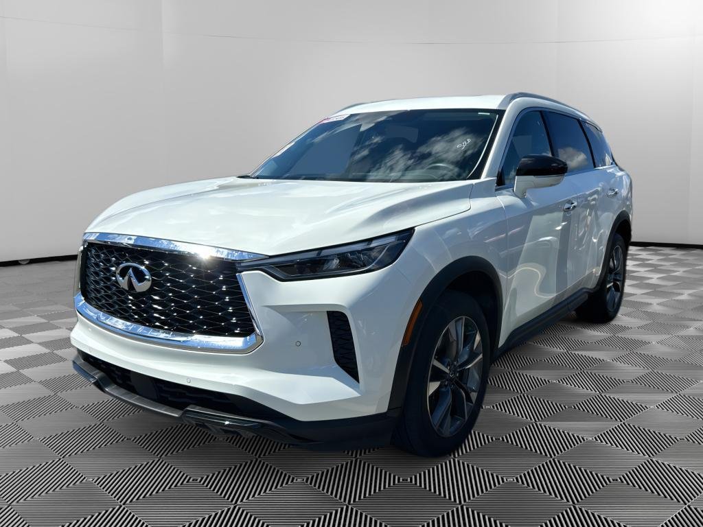 2023 INFINITI QX60 LUXE's photo