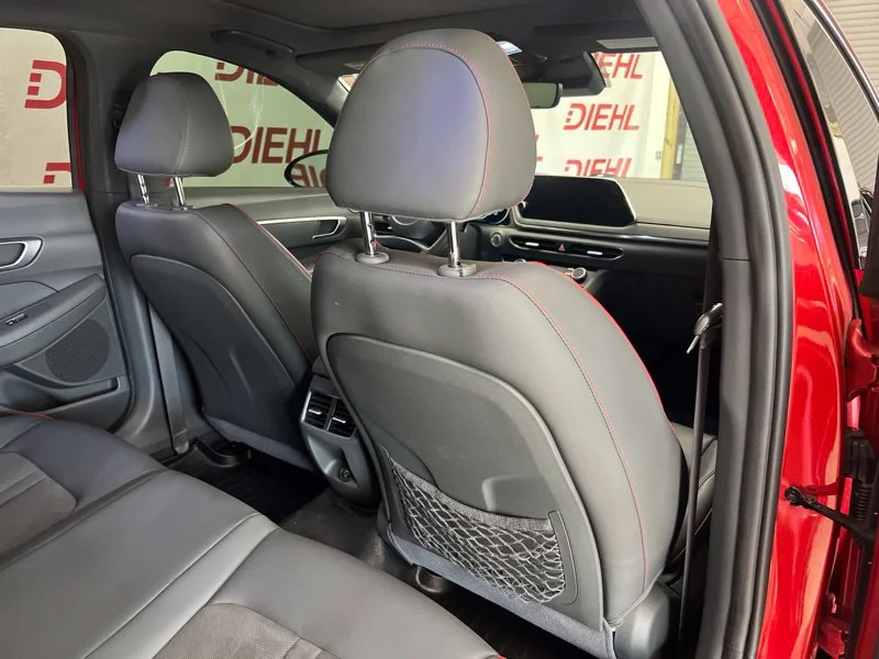 Used 2021 Red Hyundai SEL Plus image 11