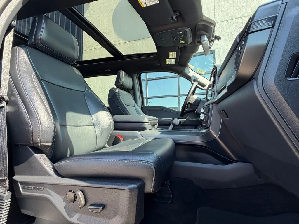 Used 2024 Black Ford XLT image 20
