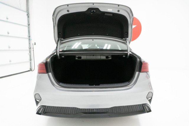 Used 2022 Steel Gray Kia GT-Line image 10