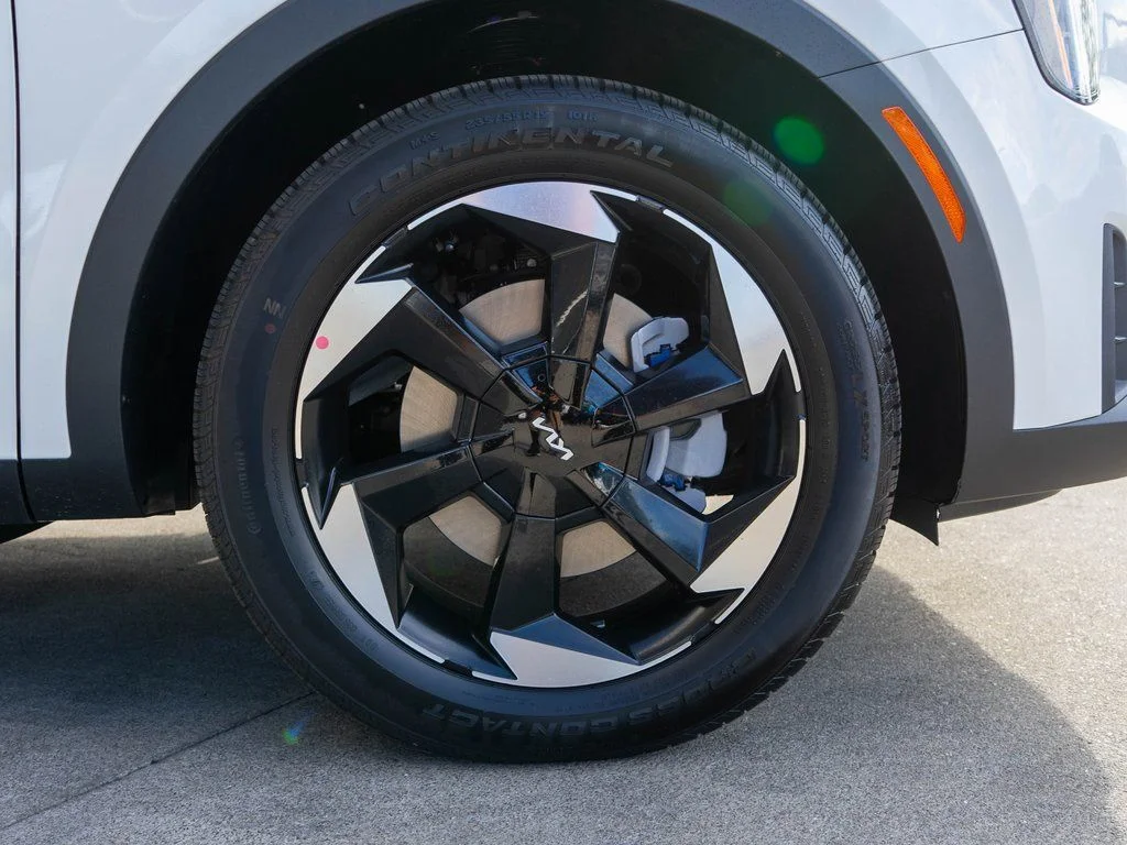 2025 Kia Sorento EX Hybrid - Photo 31